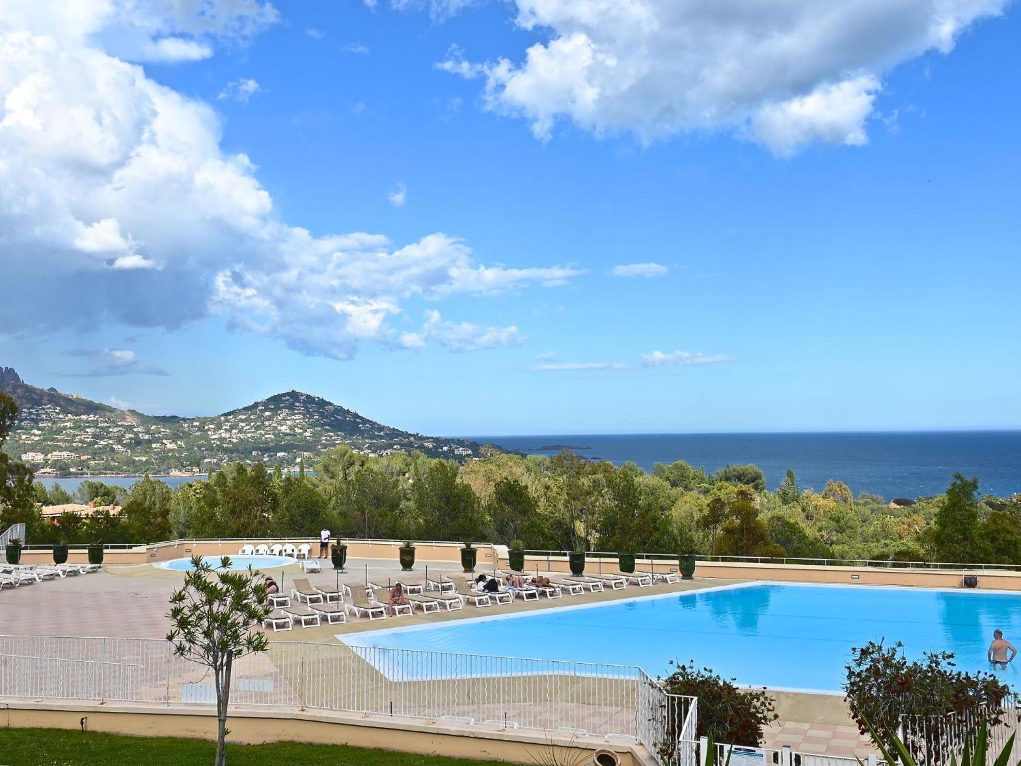 Apartment Village Cap Esterel - Le Village-81 By Interhome Saint-Raphaël Екстериор снимка
