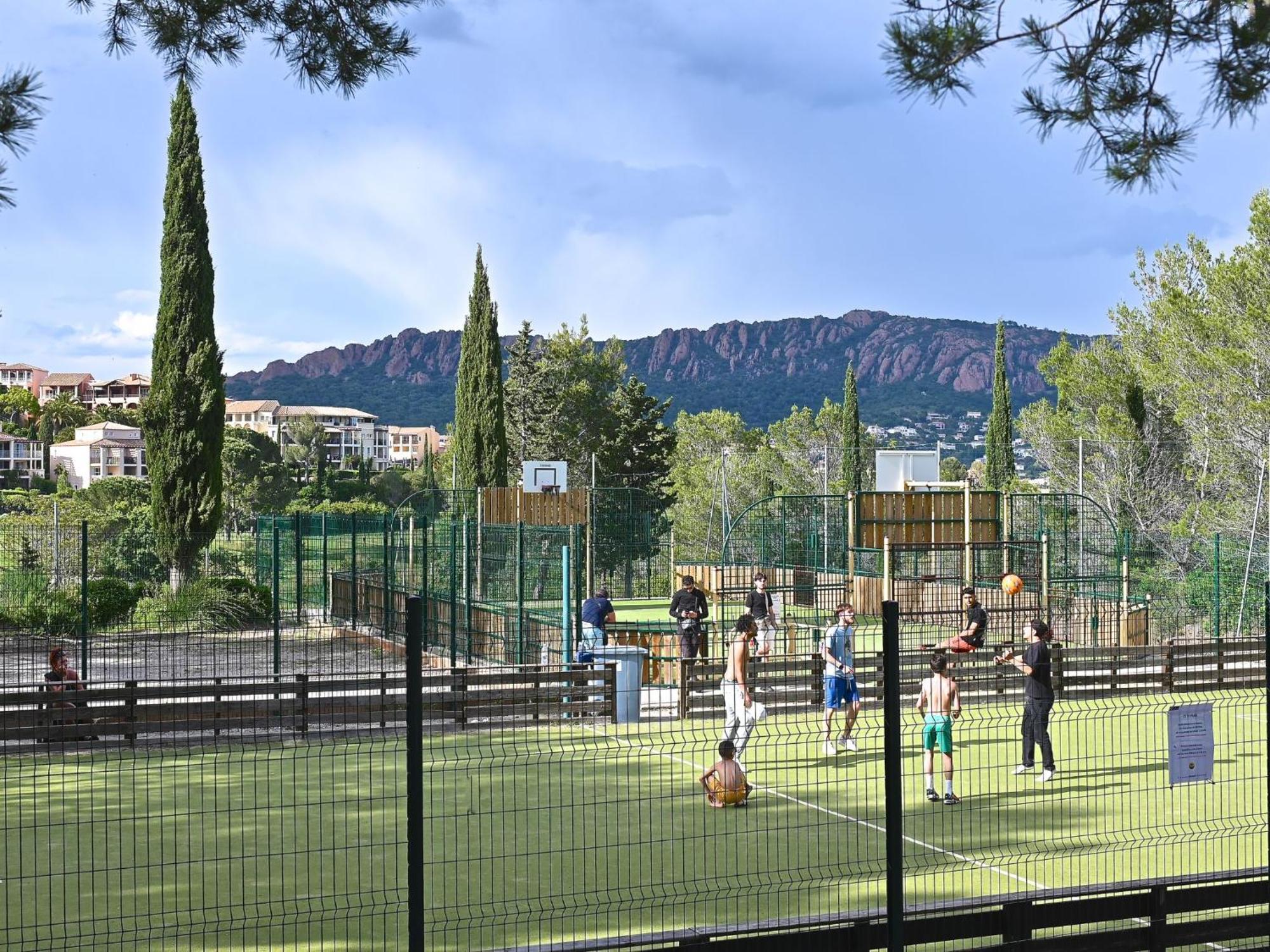 Apartment Village Cap Esterel - Le Village-81 By Interhome Saint-Raphaël Екстериор снимка