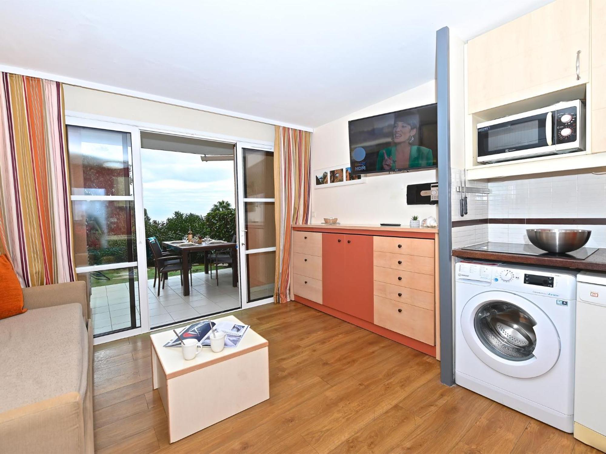 Apartment Village Cap Esterel - Le Village-81 By Interhome Saint-Raphaël Екстериор снимка